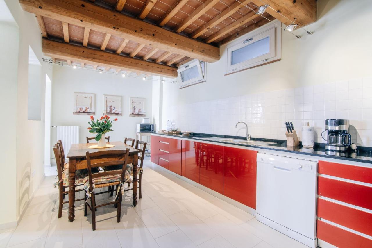 Holiday Home Il Borgo Degli Agrumi Uzzano المظهر الخارجي الصورة