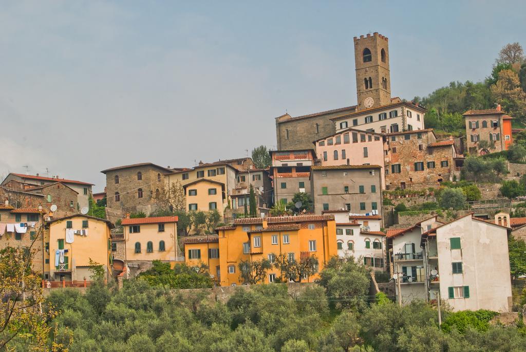 Holiday Home Il Borgo Degli Agrumi Uzzano المظهر الخارجي الصورة